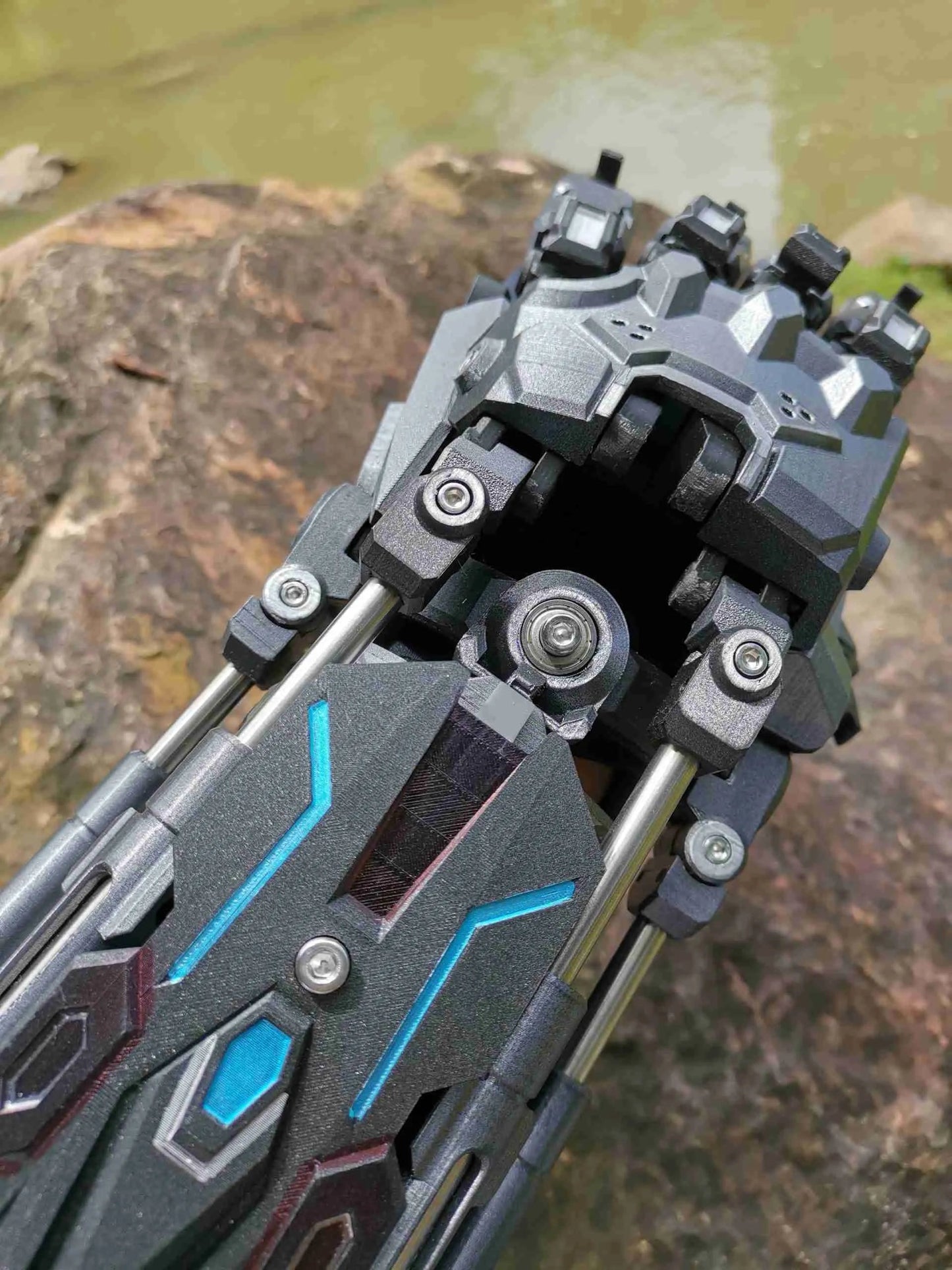 🛒💨One pair with free shipping🔥 3D-Printed Exoskeleton Arm Armor