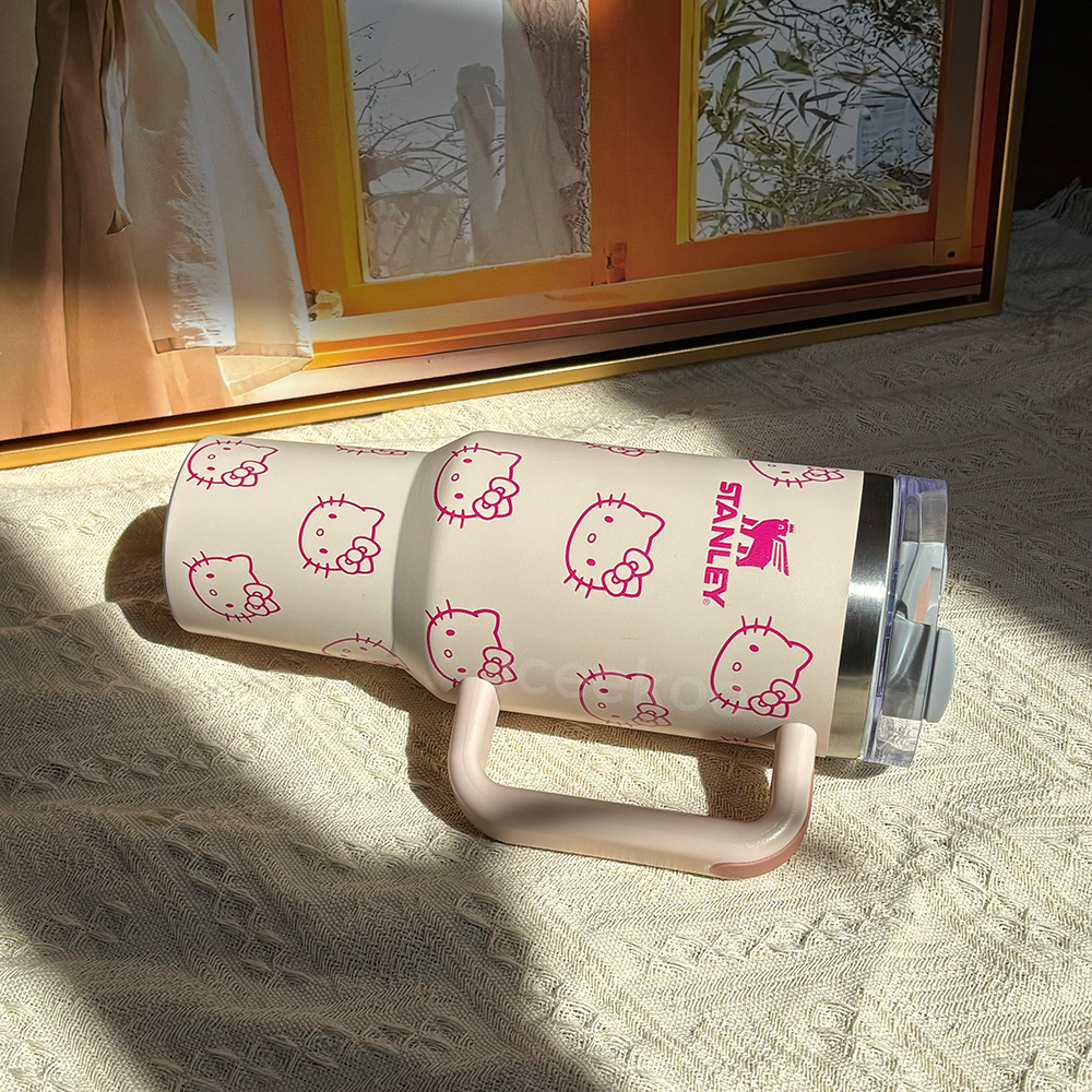 40oz Hello Kitty Tumbler